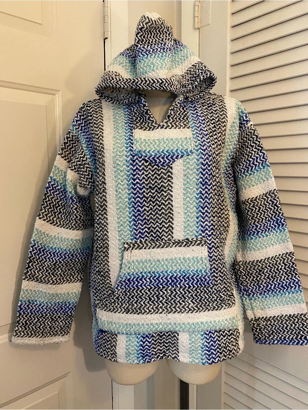 “Earth Ragz” Striped Blue & White Hooded Mexican Baja Pullover- Size Medium